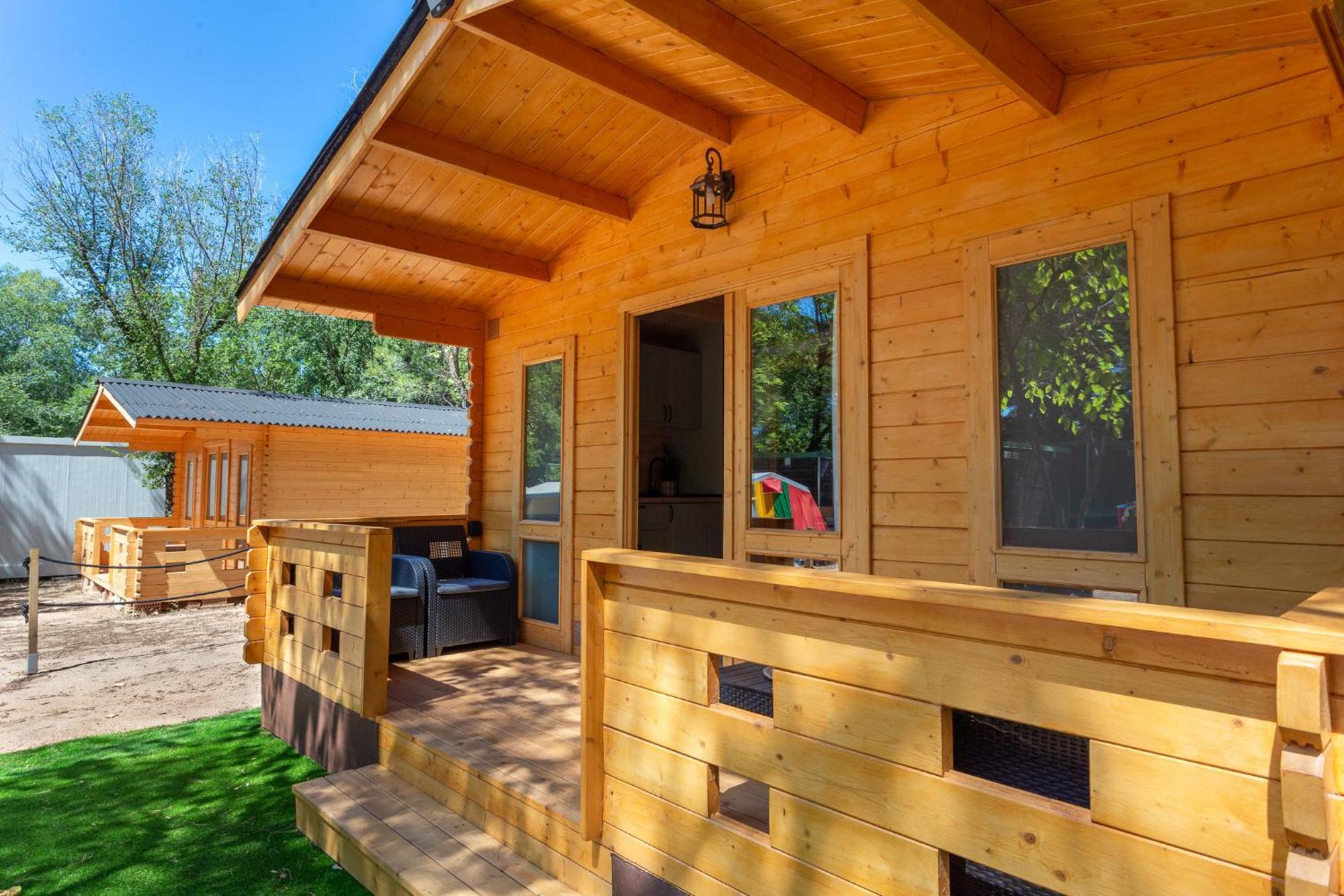 Bungalow Forest L'Escala Exterior photo